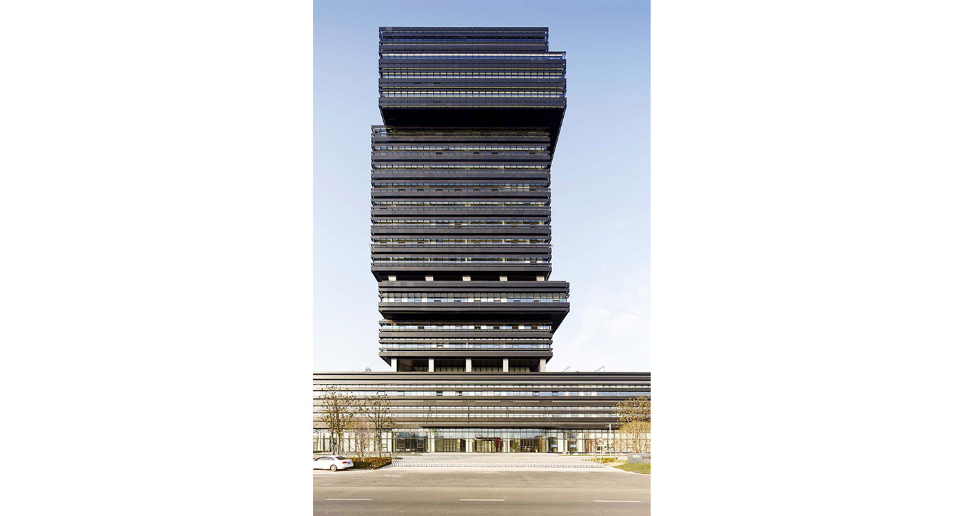 BAU510_Image_003